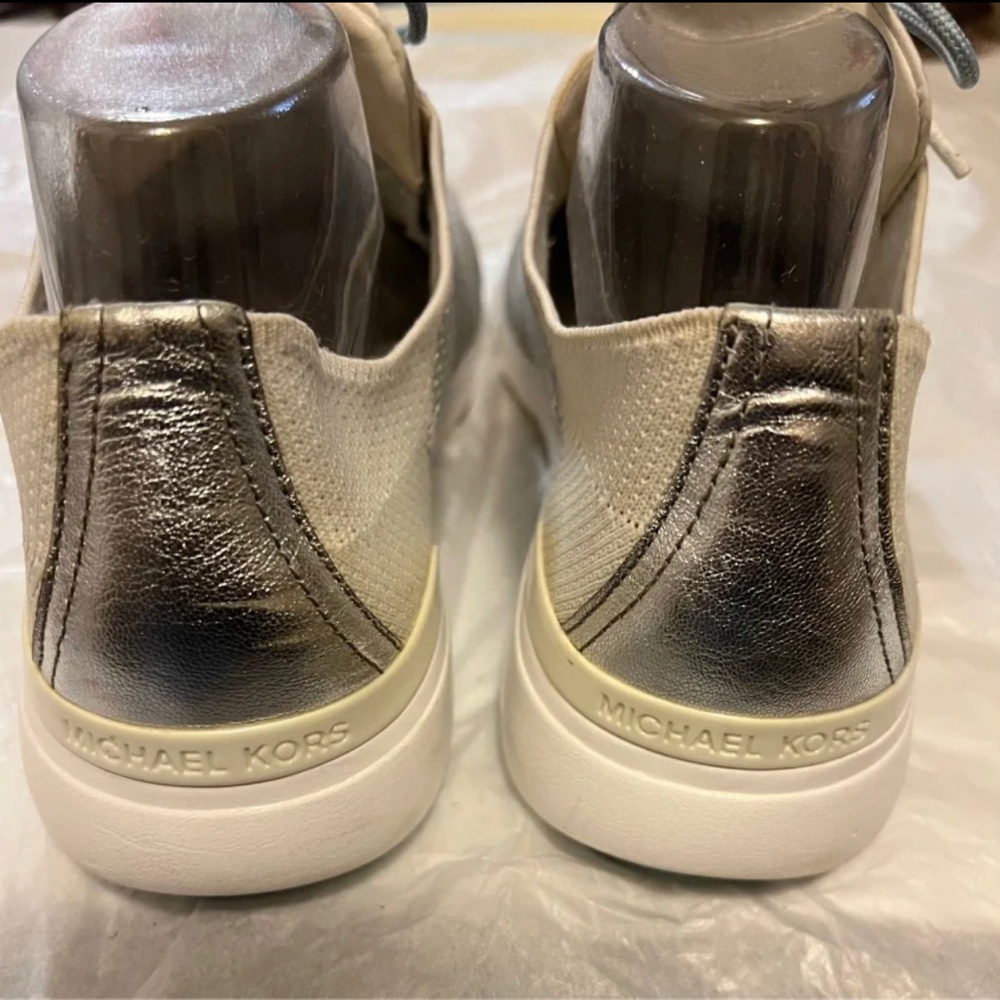 MICHAEL KORS SNEAKERS - Picture 2 of 8